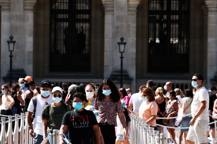 Paris orders mandatory wearing of masks outdoors in busy areas as COVID-19 flares back