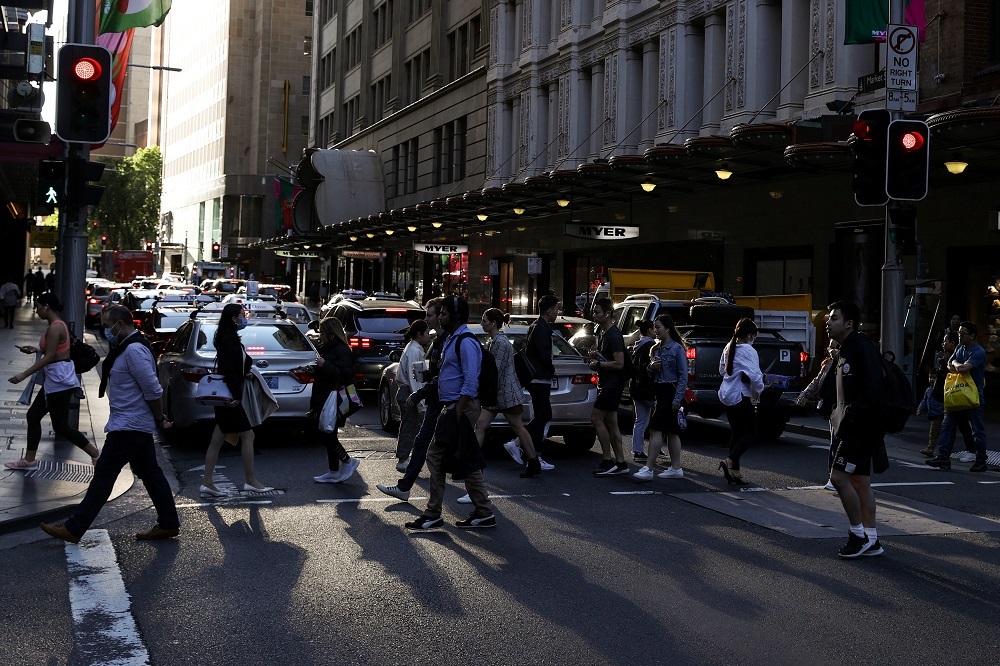 South Australia announces six-day state-wide lockdown to stifle new highly contagious coronavirus outbreak