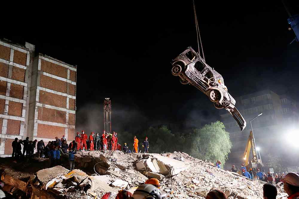 Man rescued from rubble as Turkey quake death toll hits 62