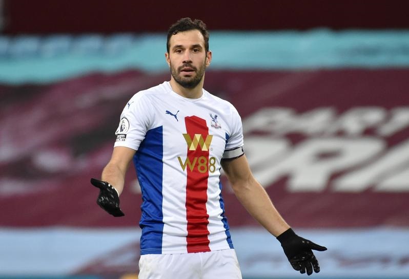 Soccer-Palace’s Hodgson condemns Milivojevic after COVID-19 rules breach