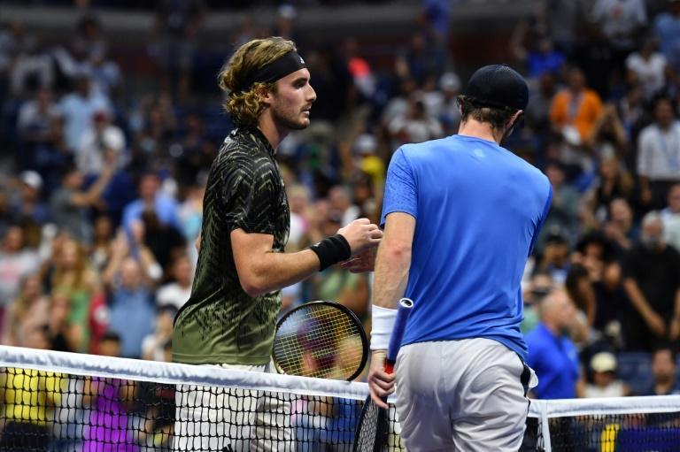 Murray’s victory hopes go down the toilet after Tsitsipas bathroom break