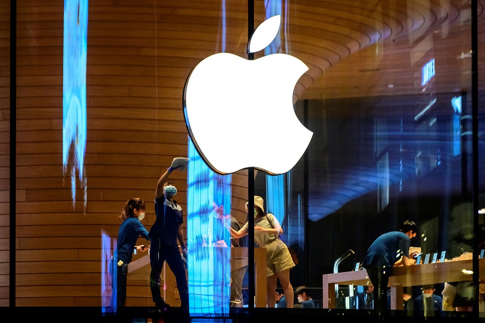 Apple announces delay of child protection measures