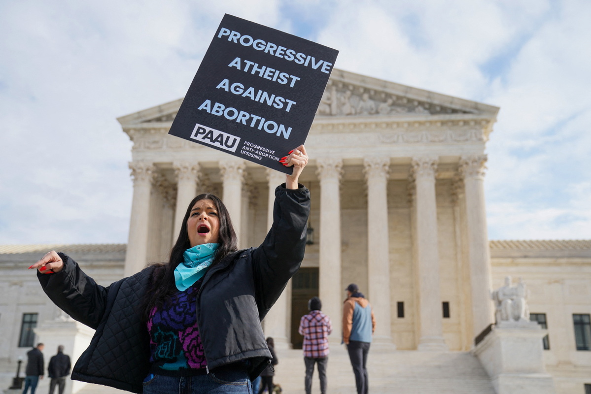 US Supreme Court leaves Texas abortion curbs intact but allows suit