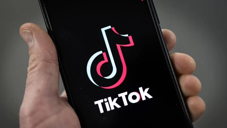 Australia bans TikTok on government devices over security concerns