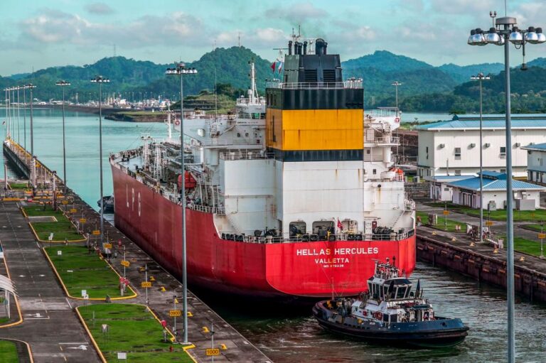 Drought-hit Panama Canal to restrict access for one year