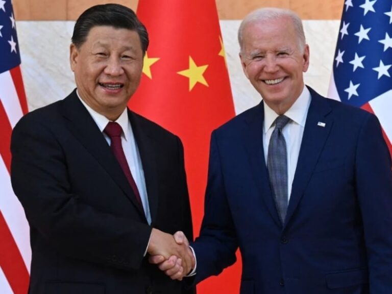 China President Xi says willing to work with US for stable relationship