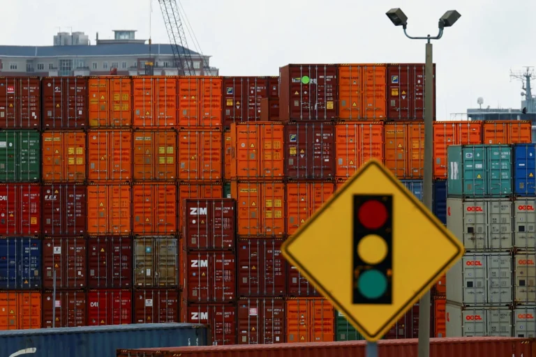 US port workers and operators reach deal to end East Coast strike immediately